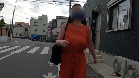 【高画質】爆乳がばいんばいんに揺れるお姉さん！！ダッシュ揺れでおっぱいが取れそうですっ！！