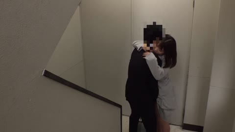 【丸の内●ビル社内不貞行為】巨乳女上司と不倫　オフィス生交尾