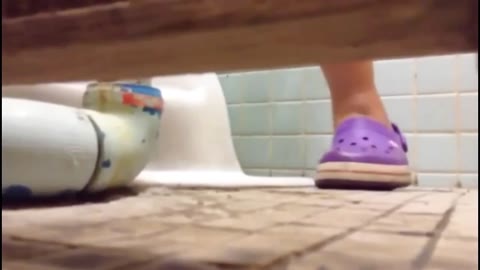 ろ〇娘たっぷり和式トイレかんさつ☆Ｃな妹着替え＆風呂覗き,, etcれあもの盗撮７本