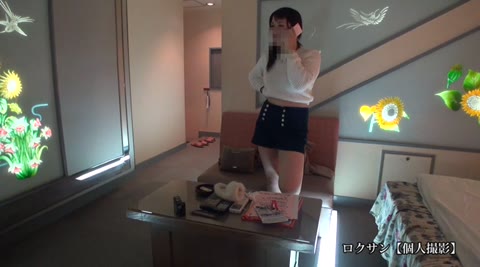 ナチュラル系の１８歳アイドル美少女を出会い系で偶然ハント！