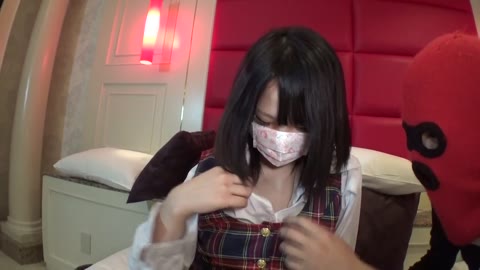 おじさん大好き☆燕SEXしまくり快楽中毒の童顔娘と生中出しセックス、他2本