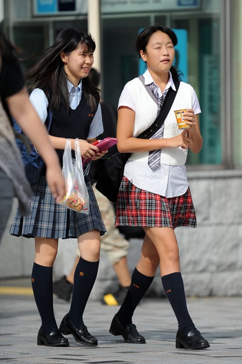 盗撮。街撮り。女子高生