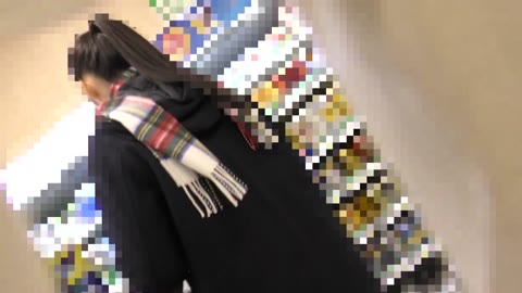 【電車痴漢】顔出し制服JK★目元が涼し気な読書美少女★ヌルっと奥まで生挿入からついに射精まで！
