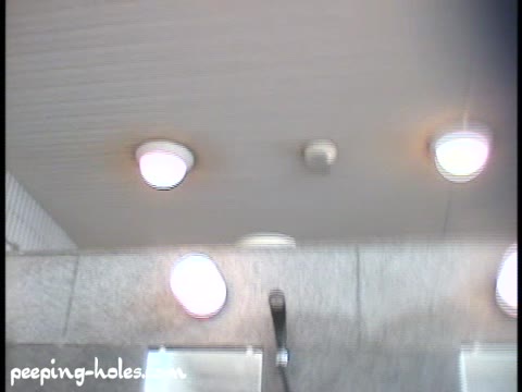 盗撮。美少女たちのお風呂