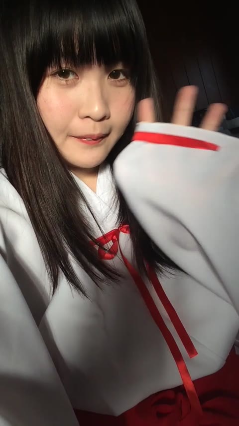 巫女さんのオナニー＆爆乳