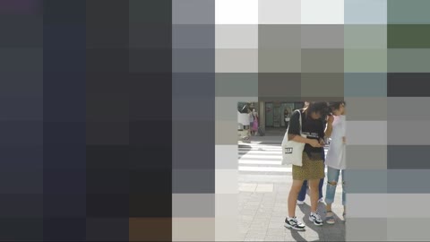 私服お姉さん#50 可愛い子のフロントを電車内で狙う！